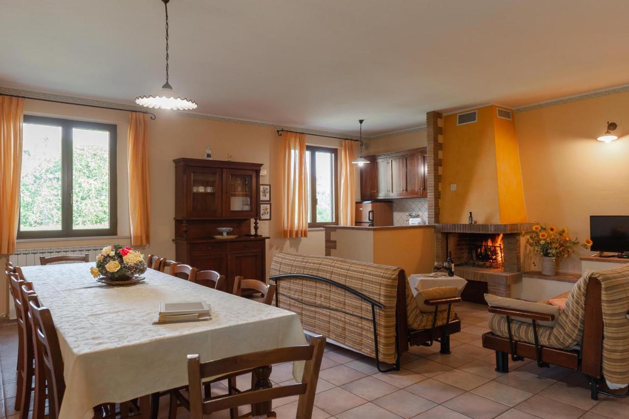 Agriturismo Le Dolci Colline Valfabbrica Dış mekan fotoğraf